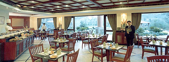 239/Country Inn & Suites - Katra 05.jpg
